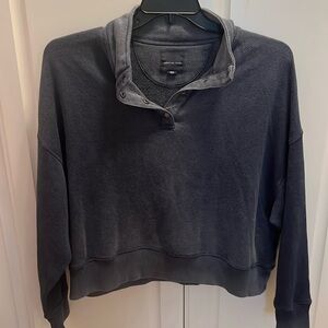 American Eagle Mock Necked Cropped Oversized Henley Sweater Large Blue